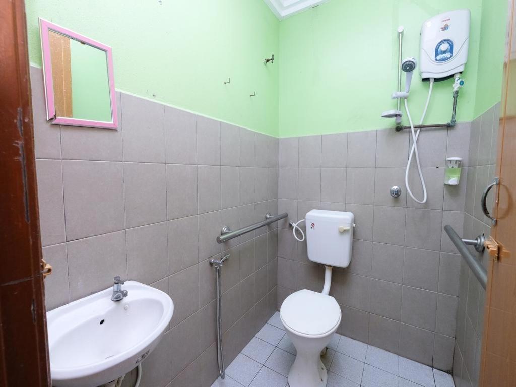 Mrj Hotel Wakaf Che Yeh 2 Kota Bahru Luaran gambar